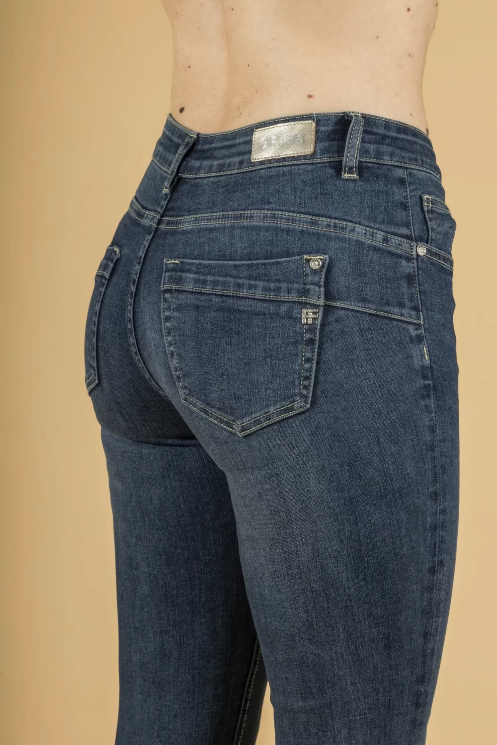 JEANS SKINNY BASICO LAV. SCURO – DGP1100°