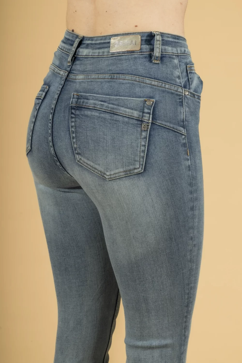 JEANS SKINNY BASICO VITA ALTA LAV. CHIARO – DGP1102°