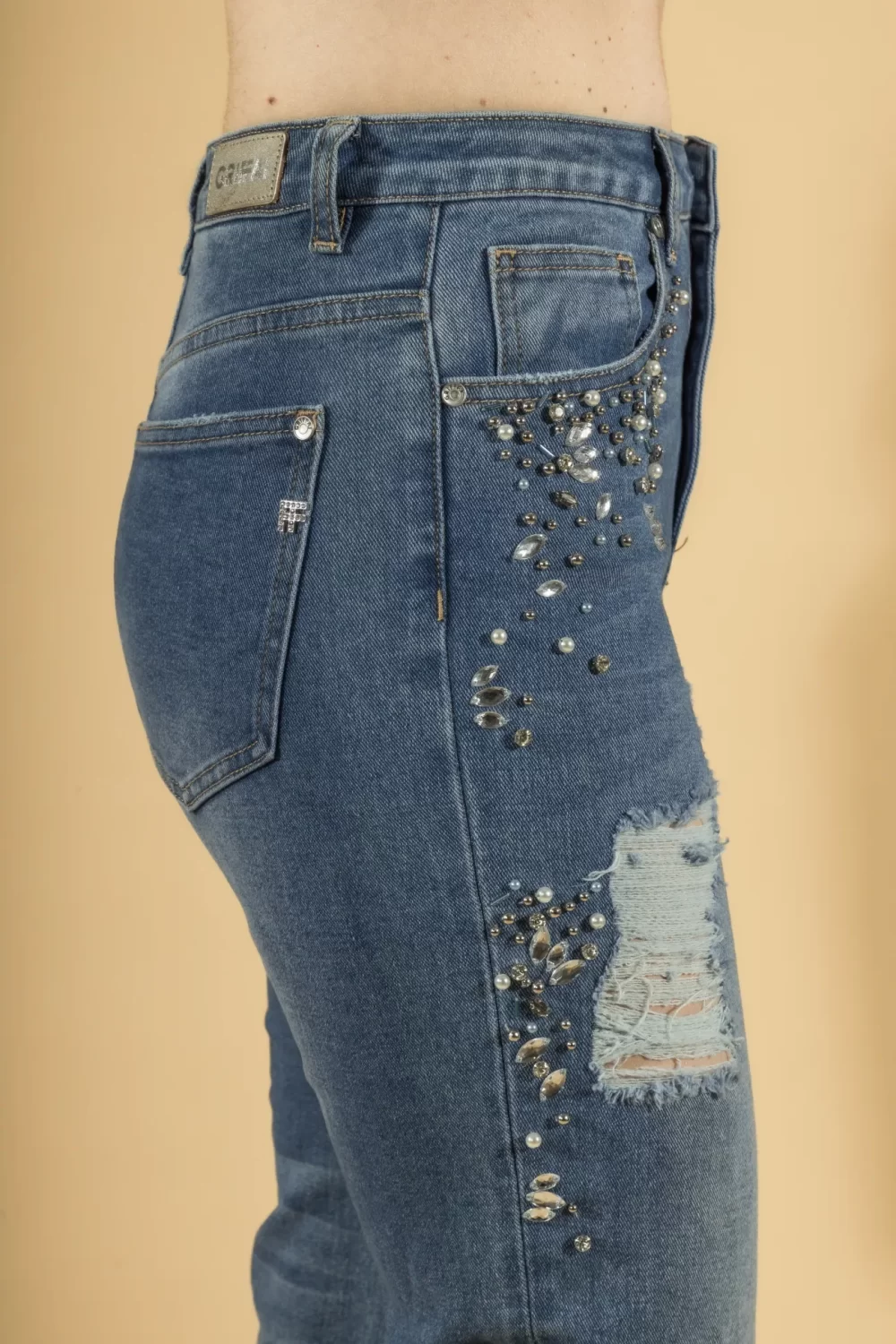 JEANS BRIGIT V ALTA CON ROTTURE E APPLICAZIONI – DGP1115°