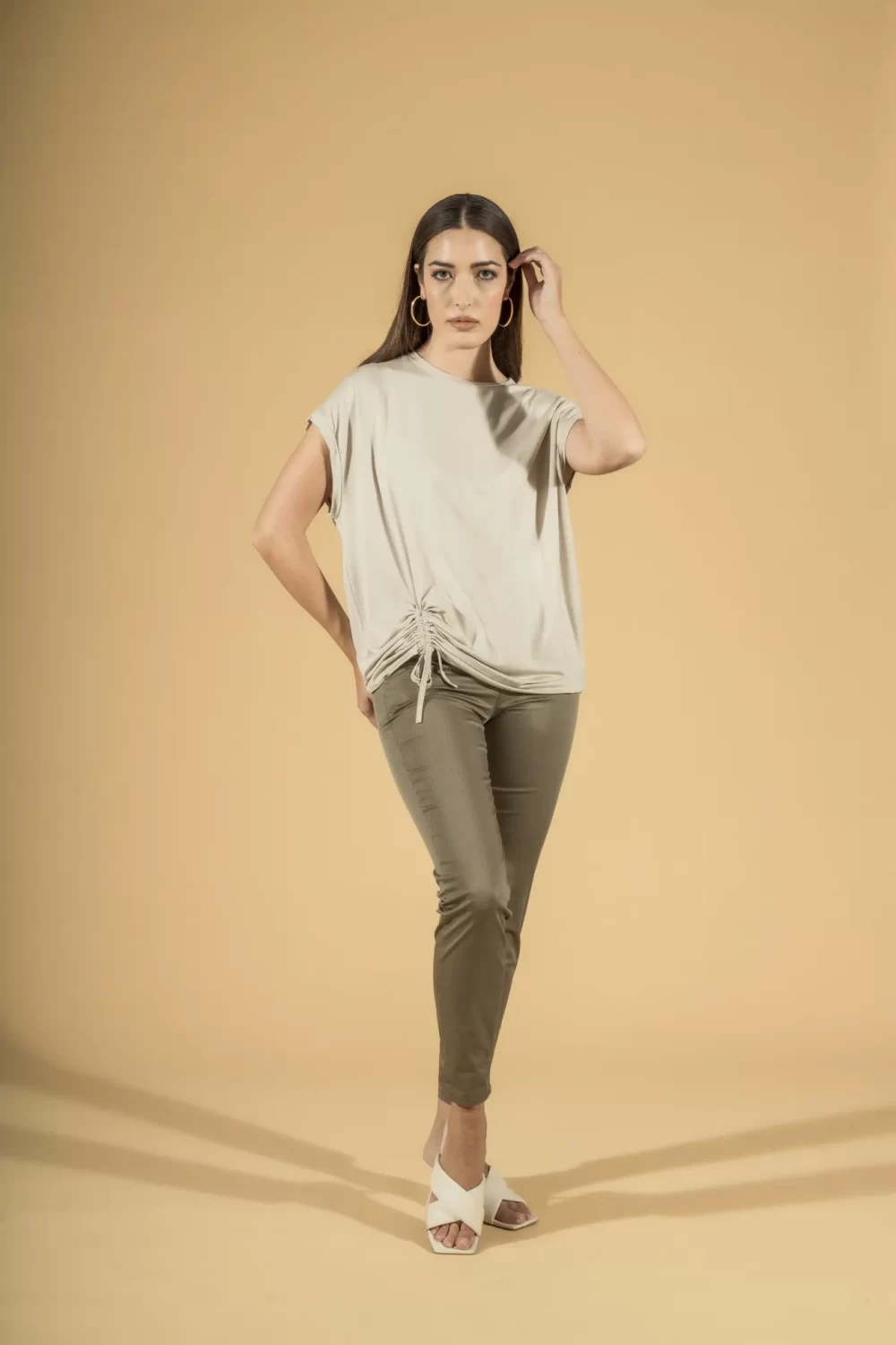 MAGLIA AMPIA VISCOSA CON ARRICCIO – DGP1317