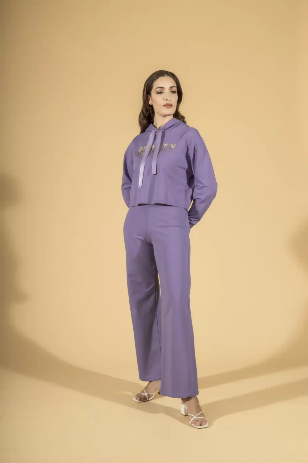 FELPA CORTA ML CON CAPPUCCIO E APPLIC SCRITTA – DGP1340