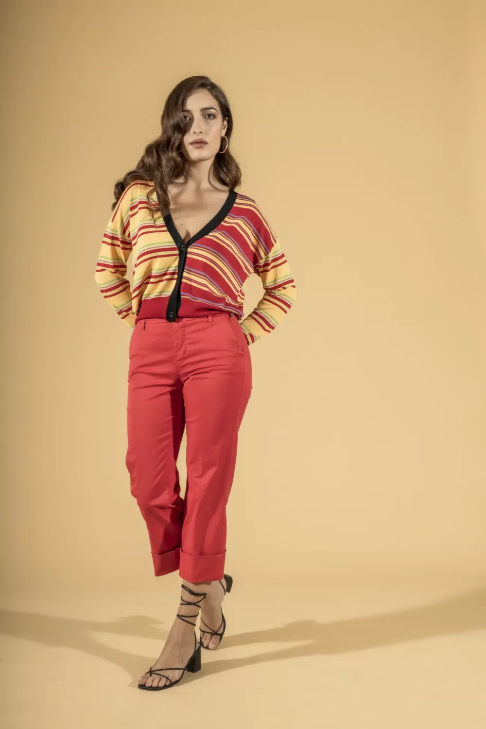 CARDIGAN CORTO MULTICOLOR – DGP2035