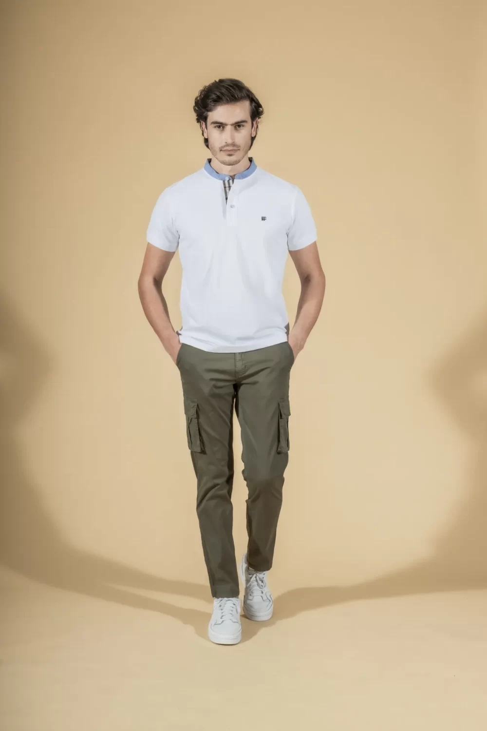 COREANA CON COLLO CAMICIA – UGP455