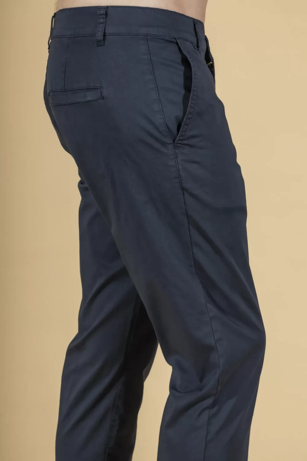 PANTALONE CAPRI TINTA UNITA RASO – UGP602