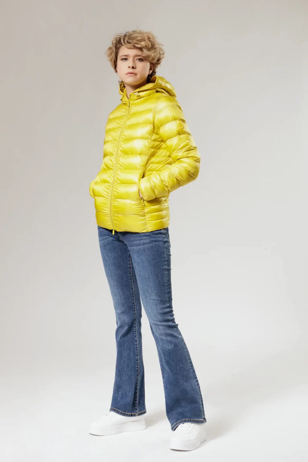 GIUBBINO 100G CON CAPPUCCIO NYLON PEARLED 400T – DGF2250