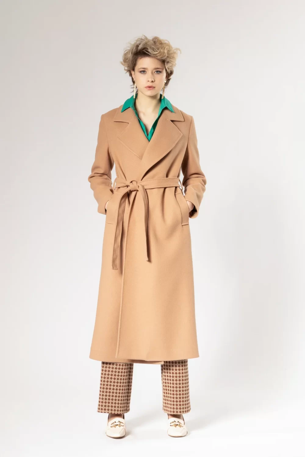 CAPPOTTO LUNGO CON CINTA – DGF2368°