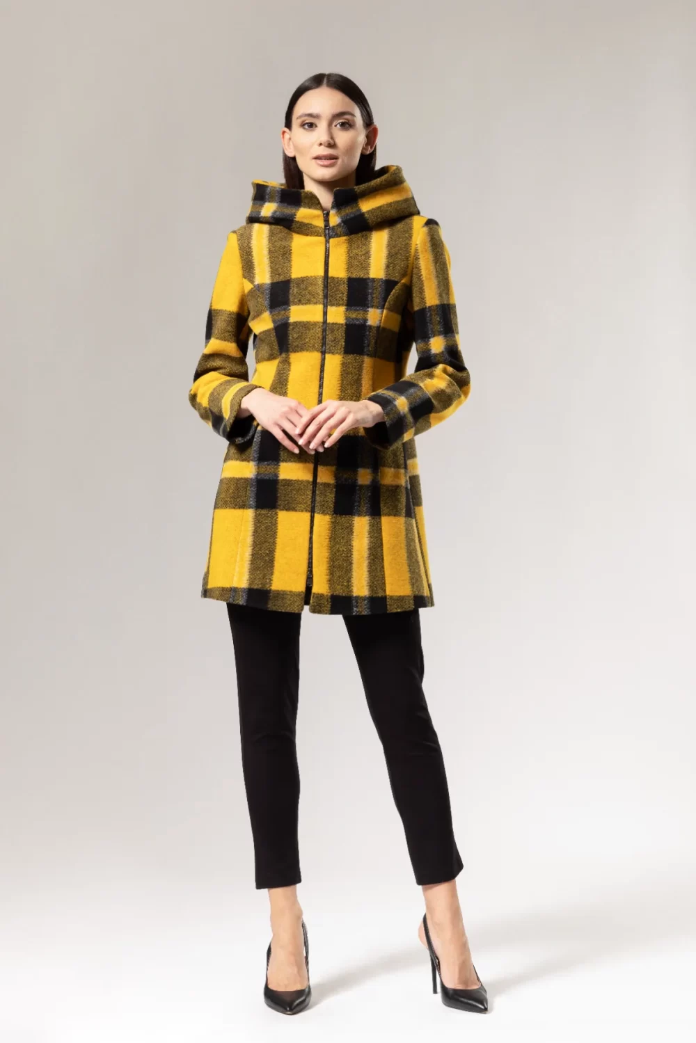 CAPPOTTO CON RIP E CAPPUCCIO QUADRI – DGF2382°