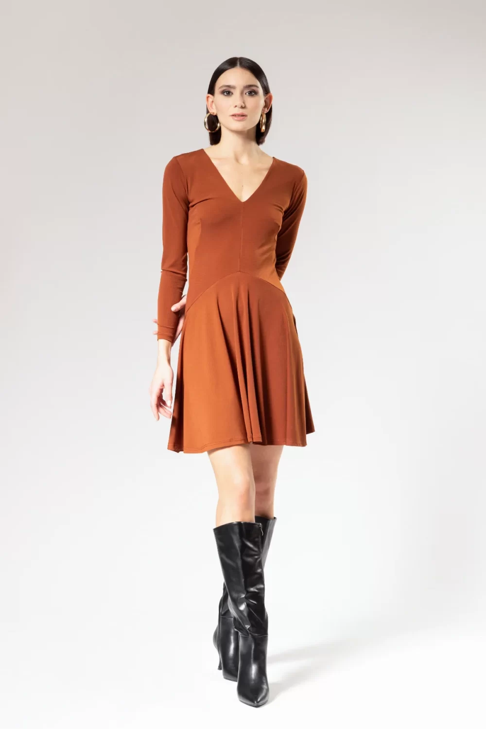 ABITO ML SCOLLO A V – DGF2580°