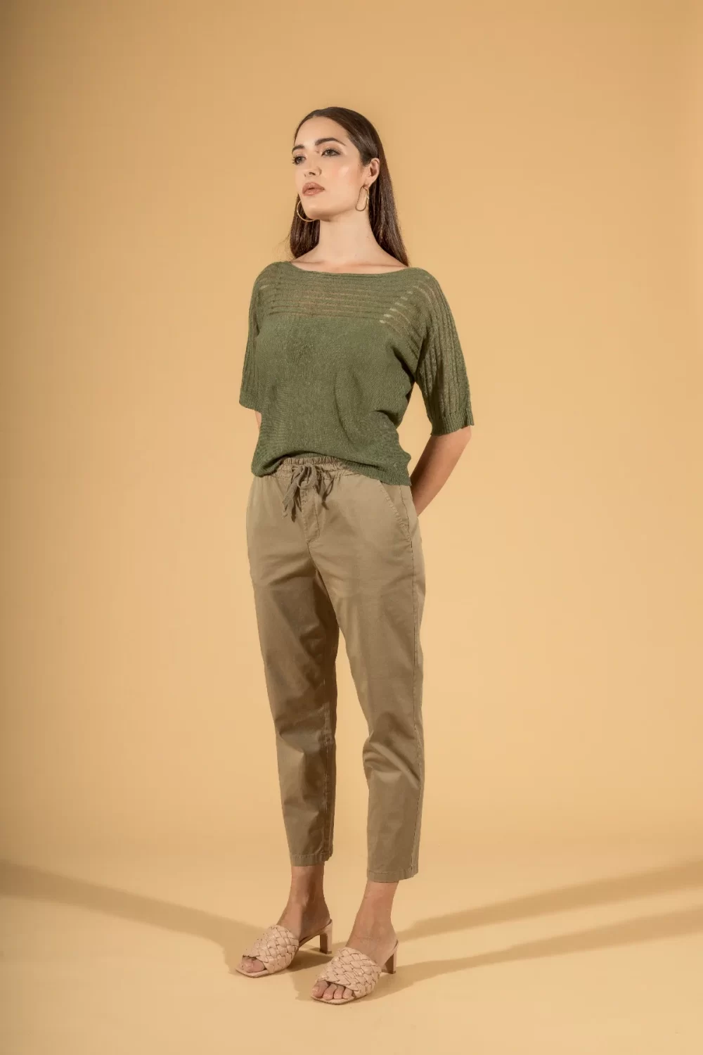 PANTALONE CAPRI CON COULISSE GABARDINA – DGP1521°